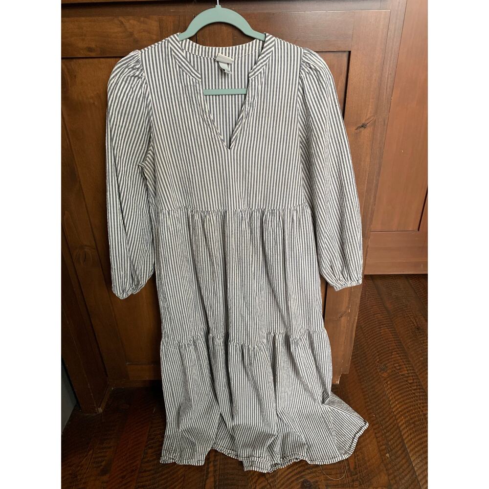 A New Day Gray White Stripe Tiered Midi Dress Puff Sleeve V-Neck Size Small